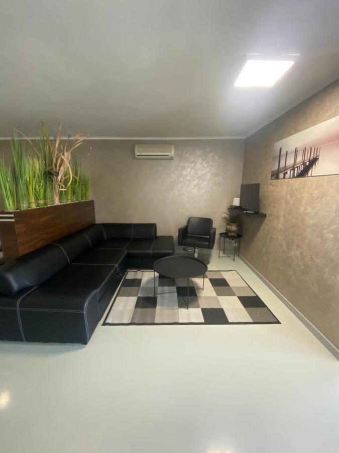 Apartments Renesance 1 Бойнице Экстерьер фото