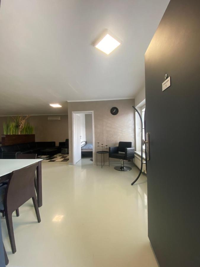 Apartments Renesance 1 Бойнице Экстерьер фото